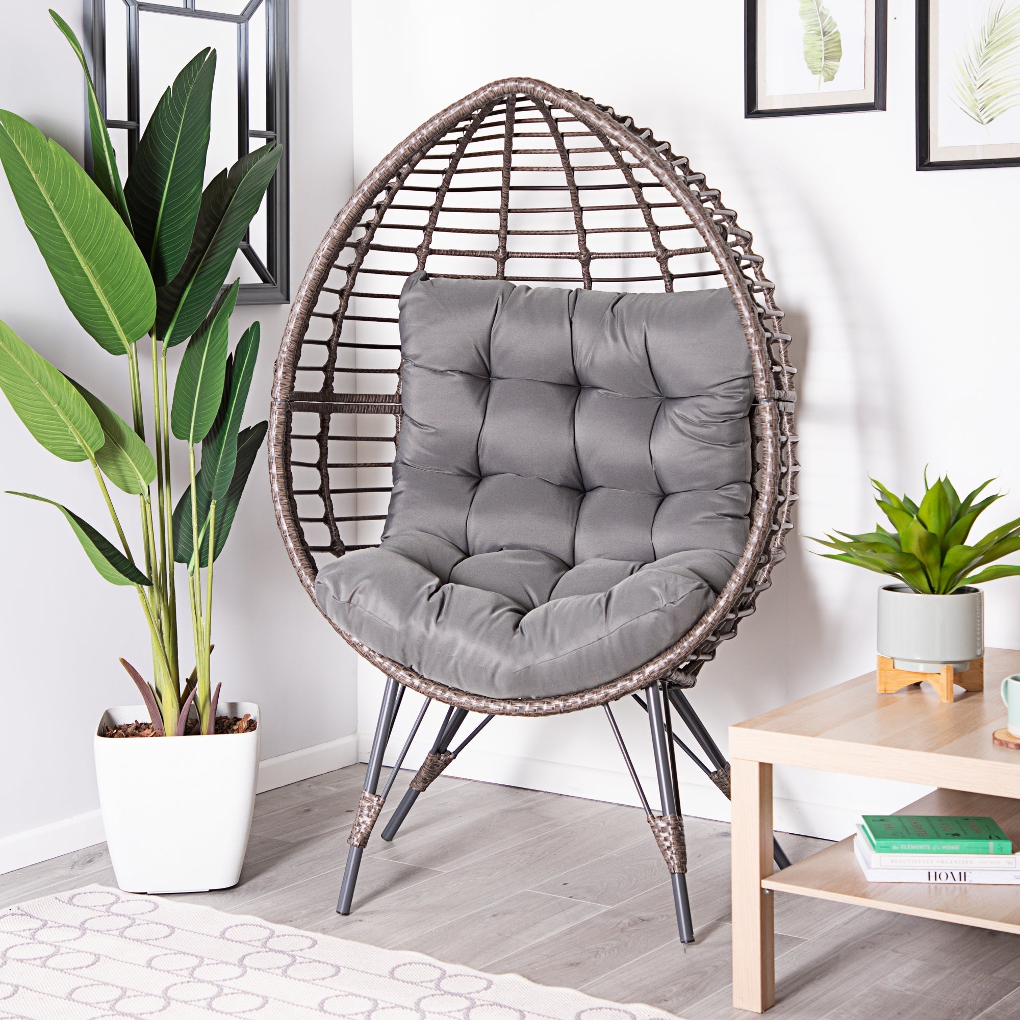 Alfresia Standing Egg Chair | Brown